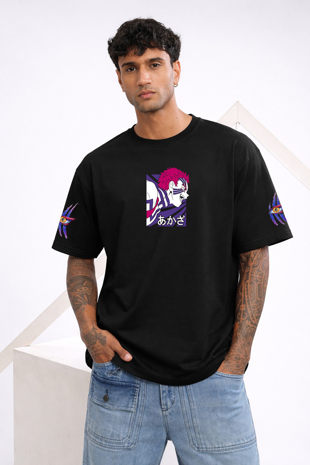 AKAZA OVERSIZED T-SHIRT